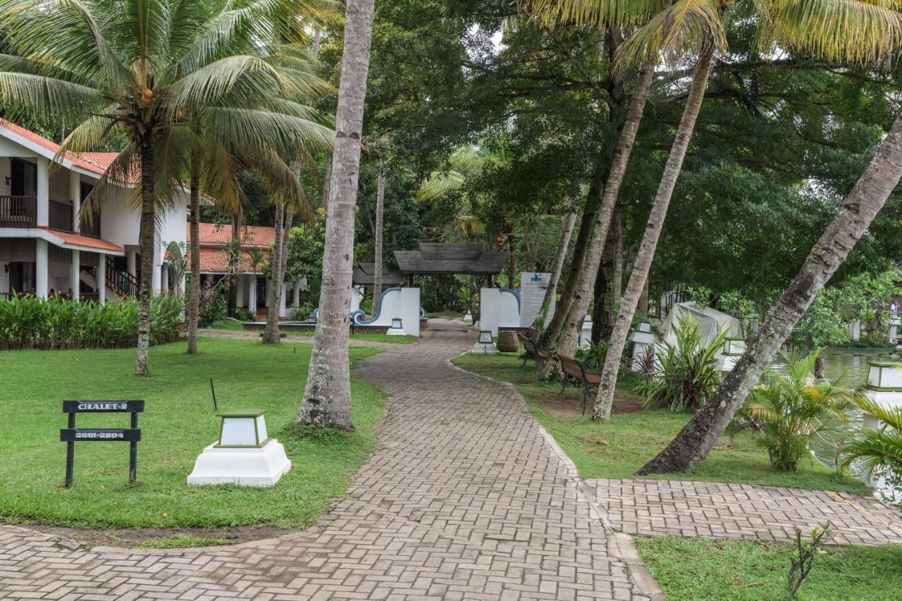 מלון Nīndakara Club Mahindra Ashtamudi מראה חיצוני תמונה