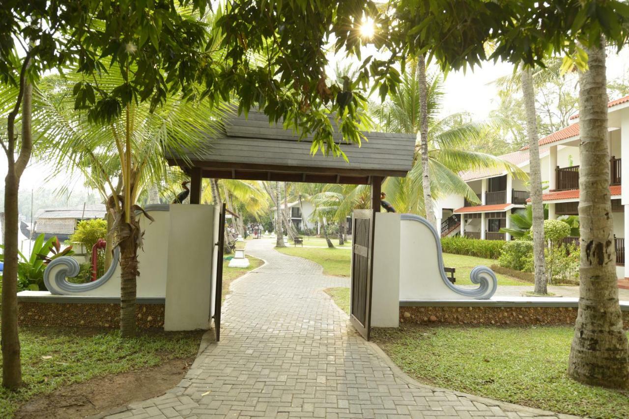 מלון Nīndakara Club Mahindra Ashtamudi מראה חיצוני תמונה
